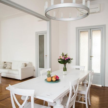 Adelaide Central Apartment ミラノ エクステリア 写真