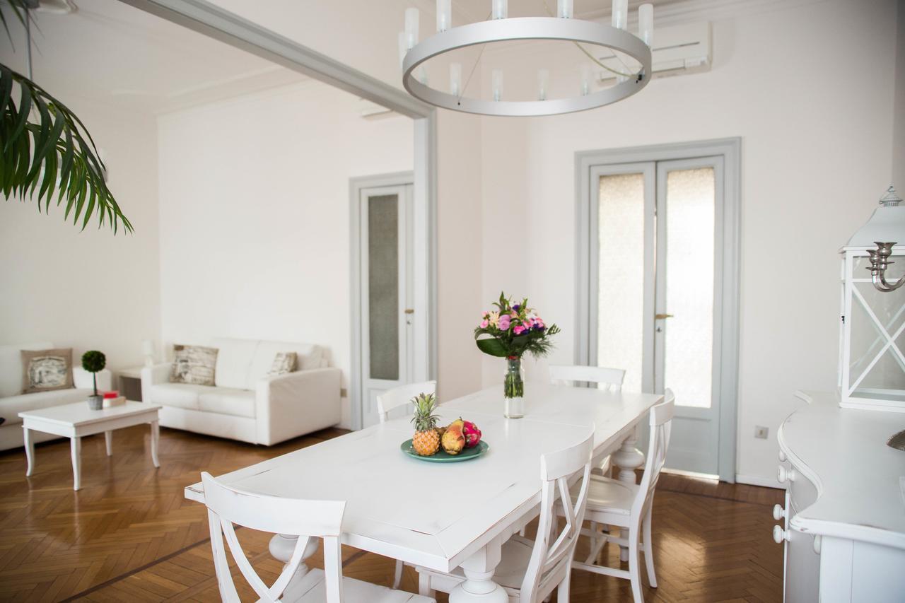 Adelaide Central Apartment ミラノ エクステリア 写真