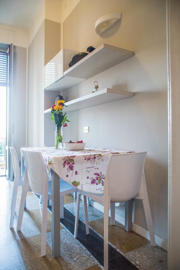 Adelaide Central Apartment ミラノ エクステリア 写真